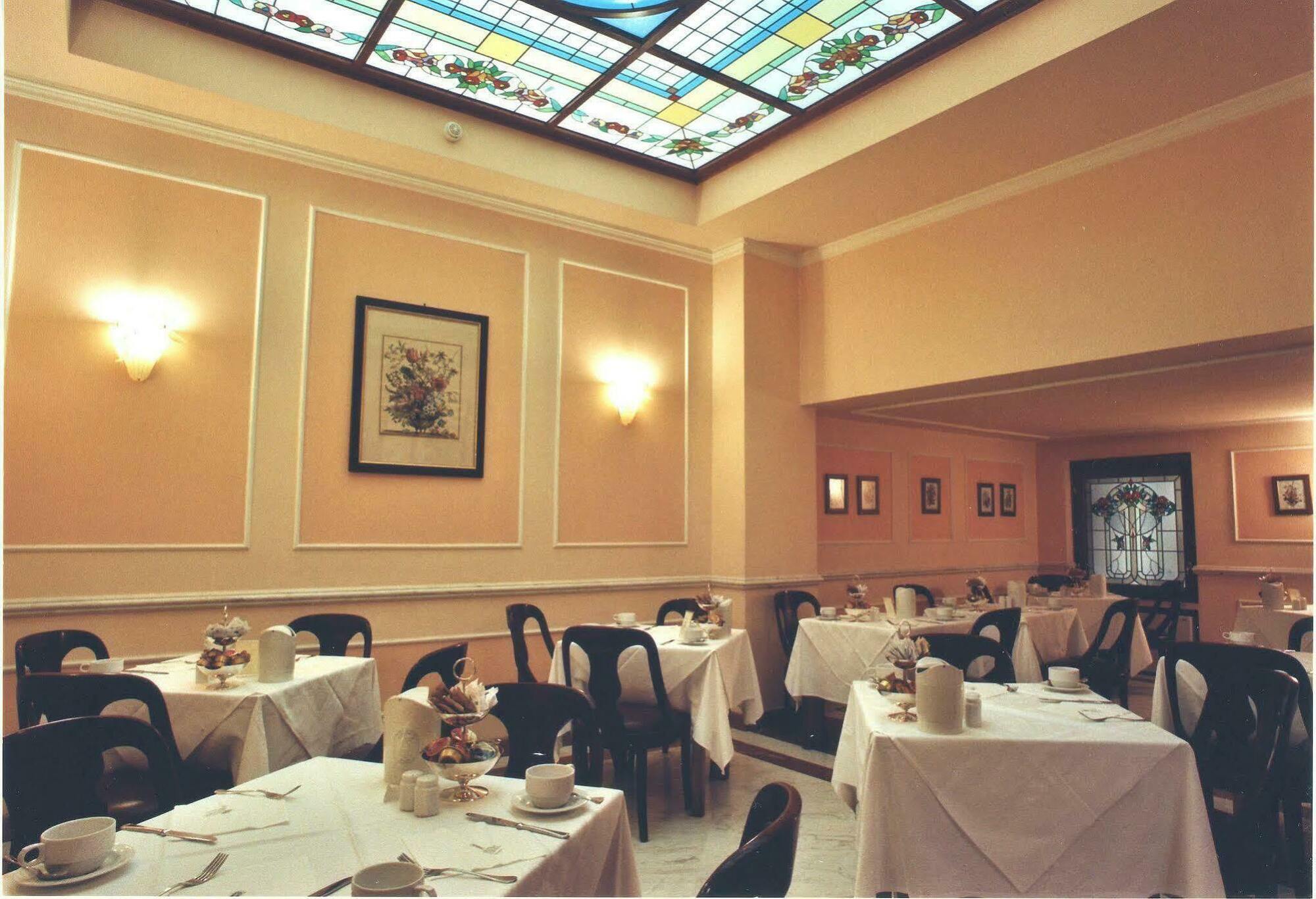 Hotel Pierre Φλωρεντία Εστιατόριο φωτογραφία